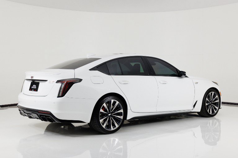 Used 2024 Cadillac CT5 V Blackwing w/ Driver Assist Package RWD image 3