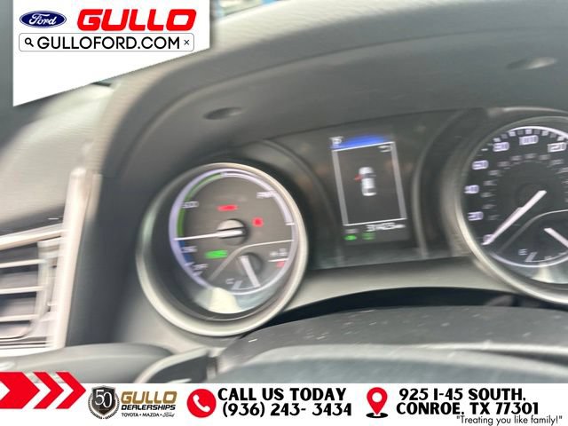 Used 2022 Toyota Camry SE FWD image 11