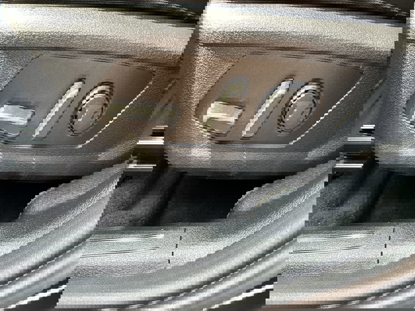 Used 2024 Kia Sportage EX image 18