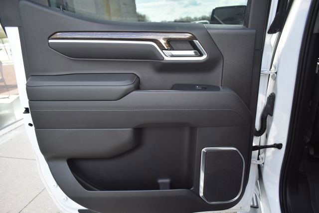 Used 2022 GMC Sierra 1500 Elevation w/ Elevation Premium Package AWD/4WD image 35