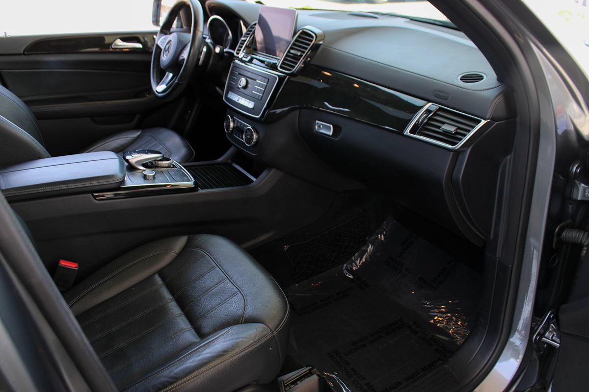 Used 2018 Mercedes-Benz GLS 450 4MATIC image 20