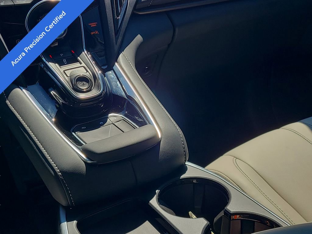 Used 2025 Acura RDX SH-AWD image 21