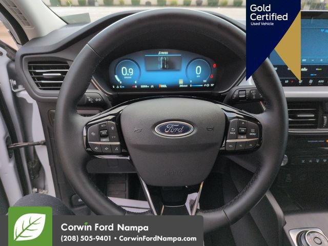 Certified 2025 Ford Escape Platinum AWD/4WD image 16