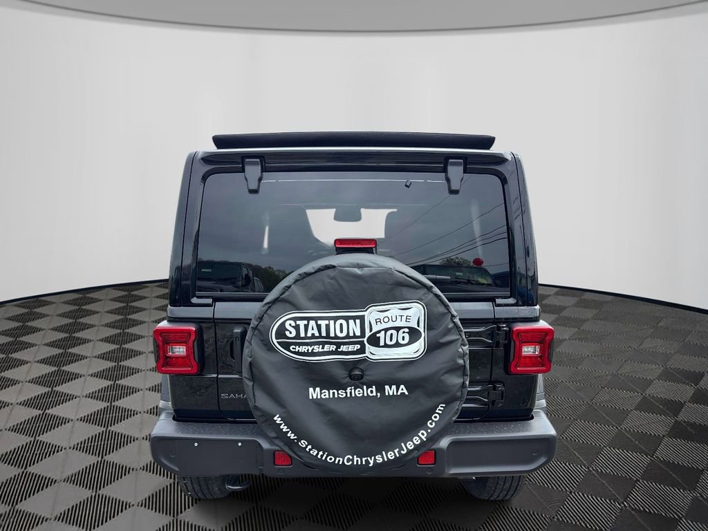 New 2026 Jeep Wrangler Unlimited Sahara AWD/4WD image 3