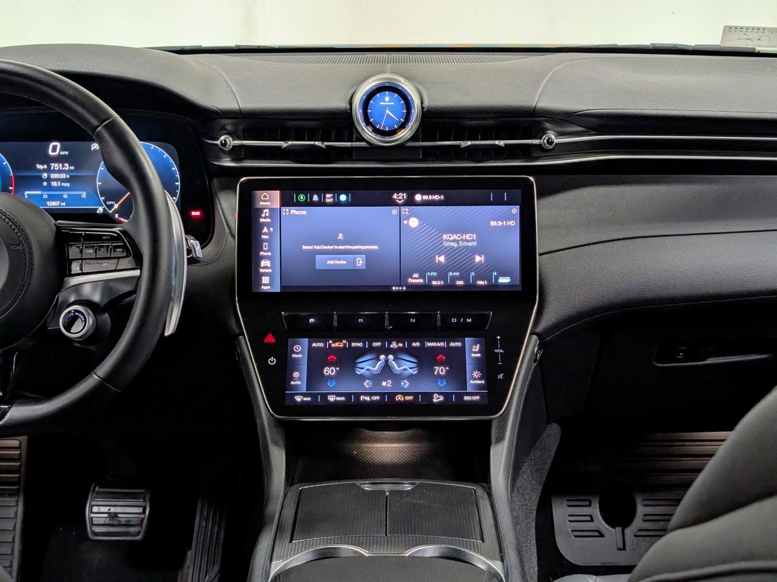 Used 2023 Maserati Grecale GT image 26