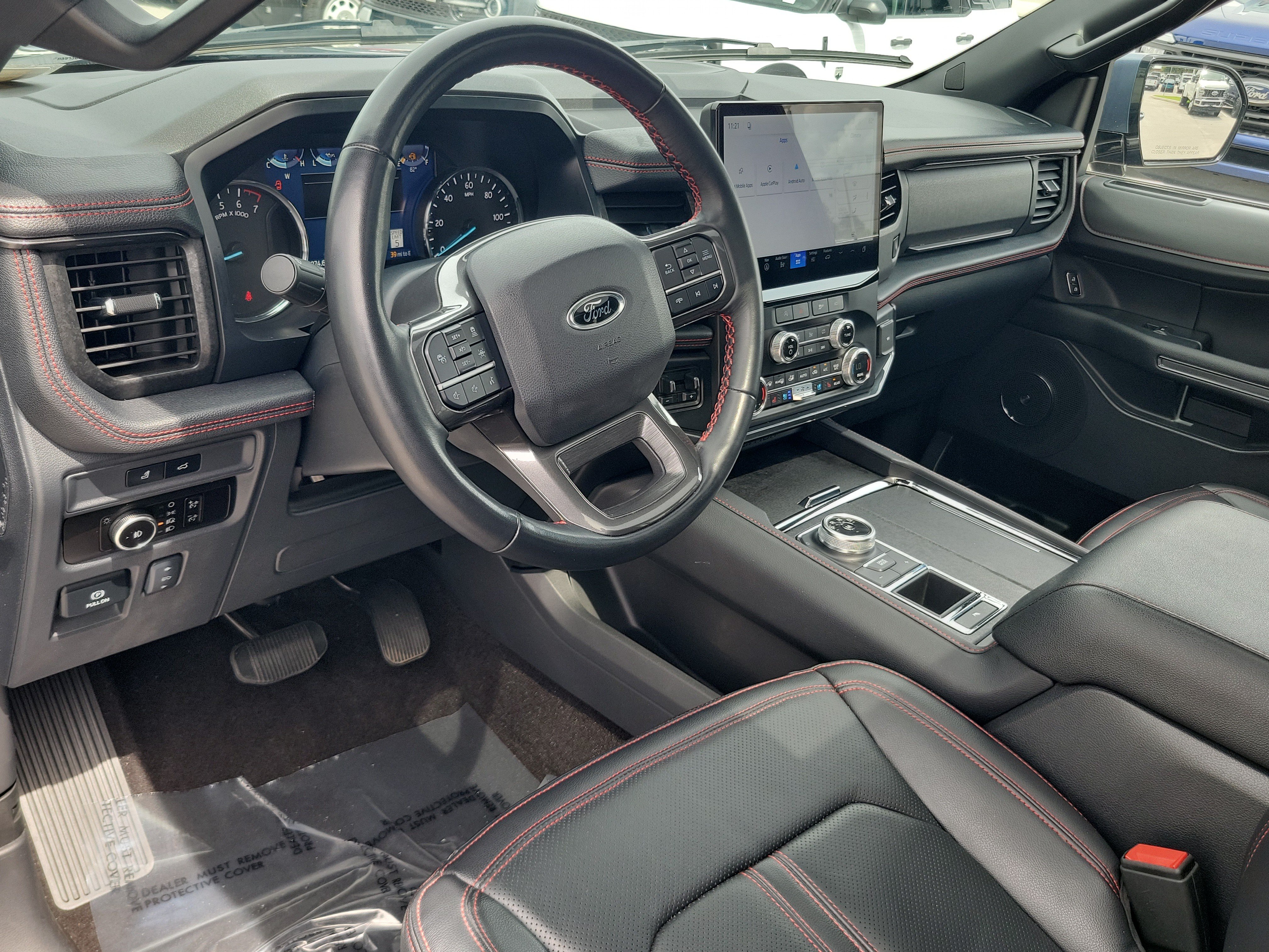Used 2023 Ford Expedition Limited RWD image 9