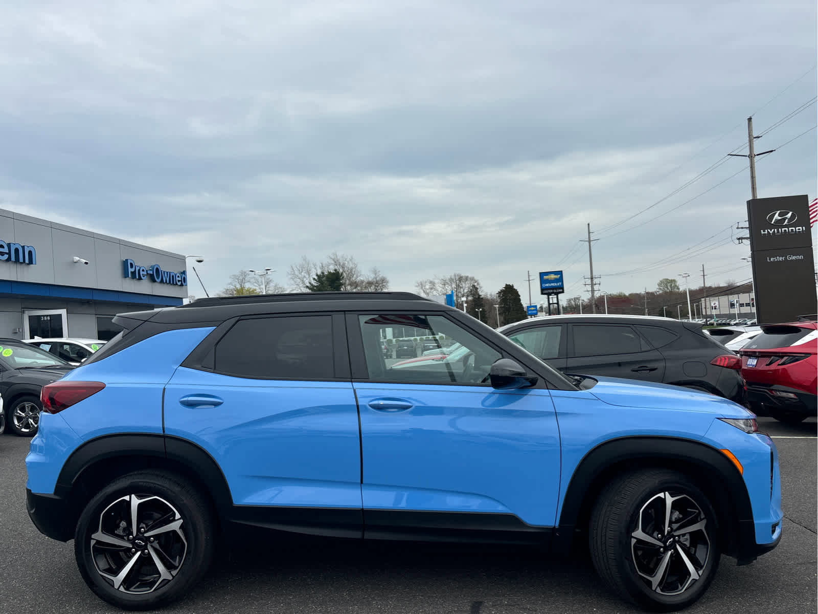 Certified 2023 Chevrolet TrailBlazer RS w/ Sun and Liftgate Package image 5