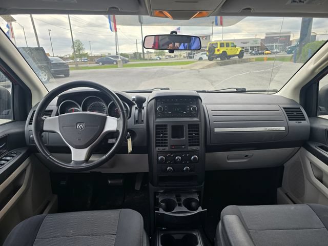 Used 2008 Dodge Grand Caravan SE FWD image 15