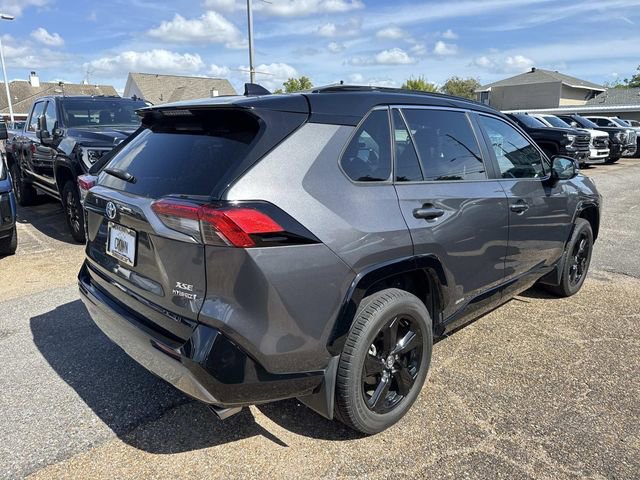 Used 2020 Toyota RAV4 XSE AWD/4WD image 6