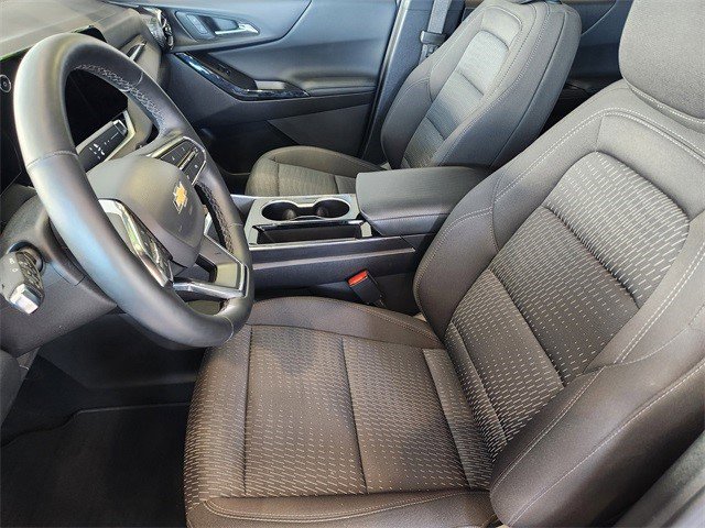 Certified 2025 Chevrolet Equinox LT w/ Safety and Technology Package image 9