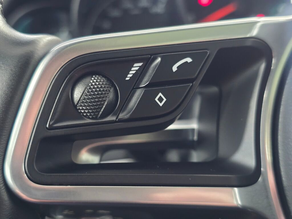 Used 2018 Porsche Cayenne image 45