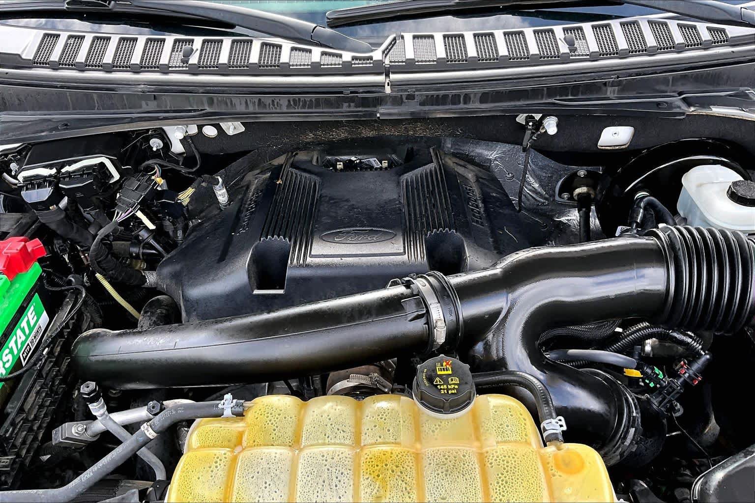 Used 2019 Ford Expedition XLT w/ Equipment Group 202A RWD image 33