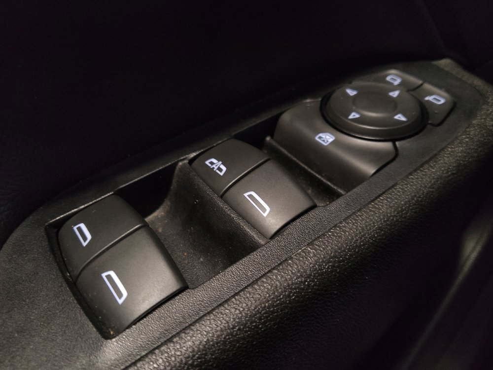 Used 2020 Chevrolet Equinox LT w/ Midnight Edition image 27