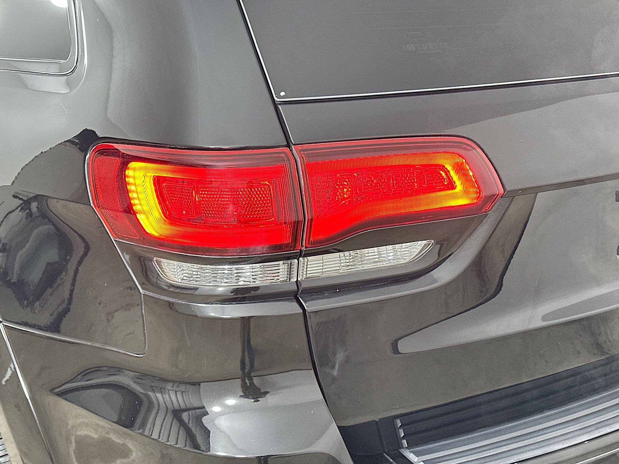 Certified 2021 Jeep Grand Cherokee SRT image 44