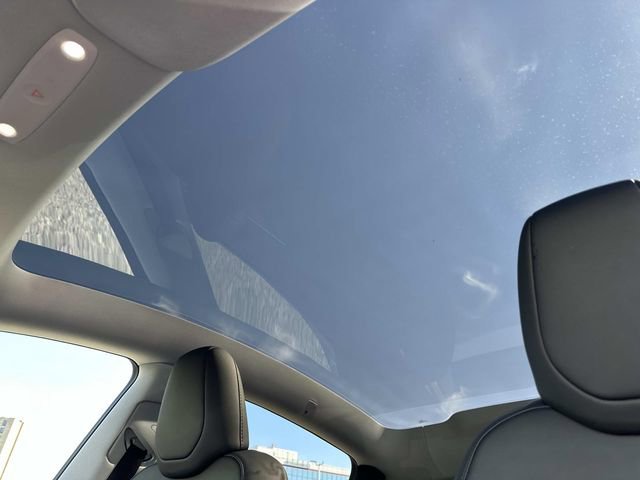 Used 2026 Tesla Model Y AWD image 20