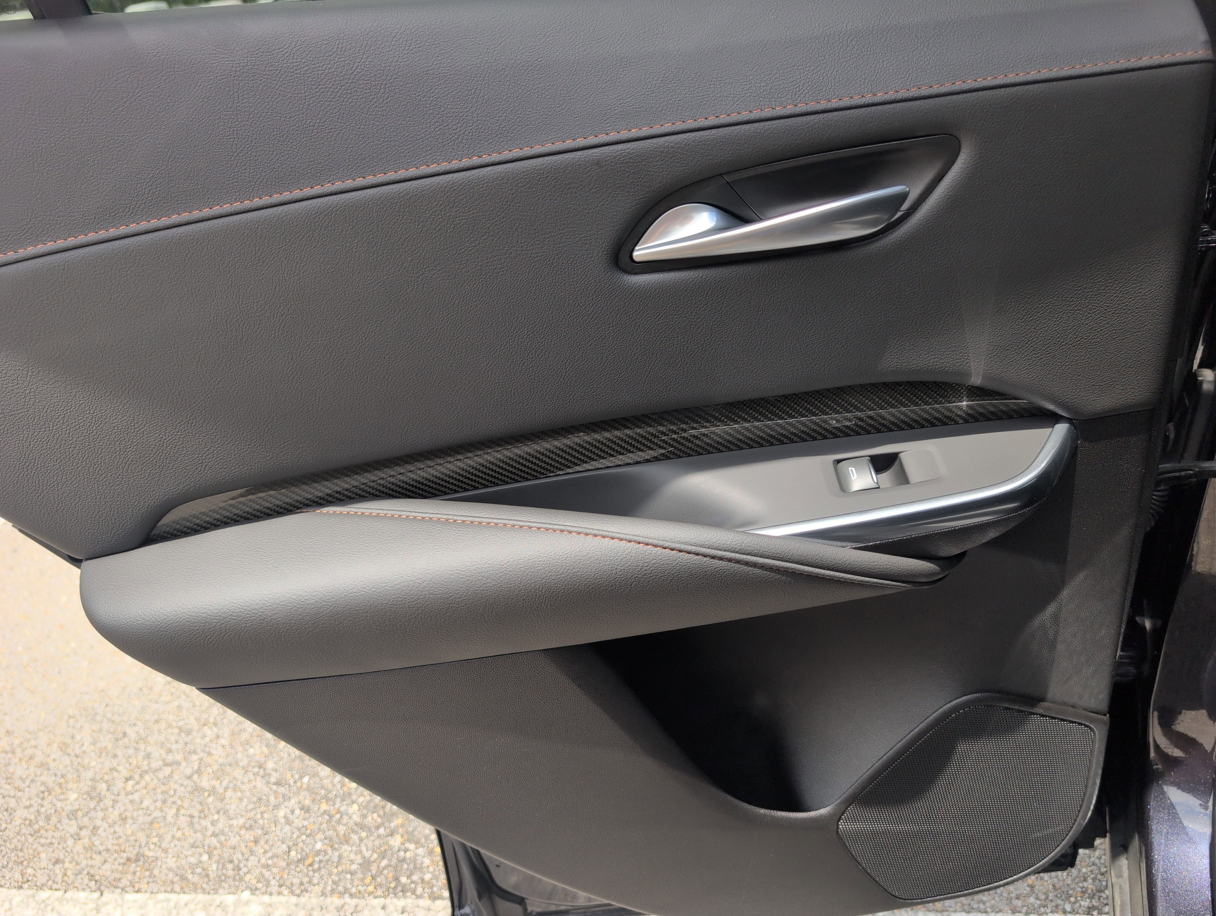 Certified 2022 Cadillac XT4 Sport w/ Enhanced Visibility Package FWD image 33