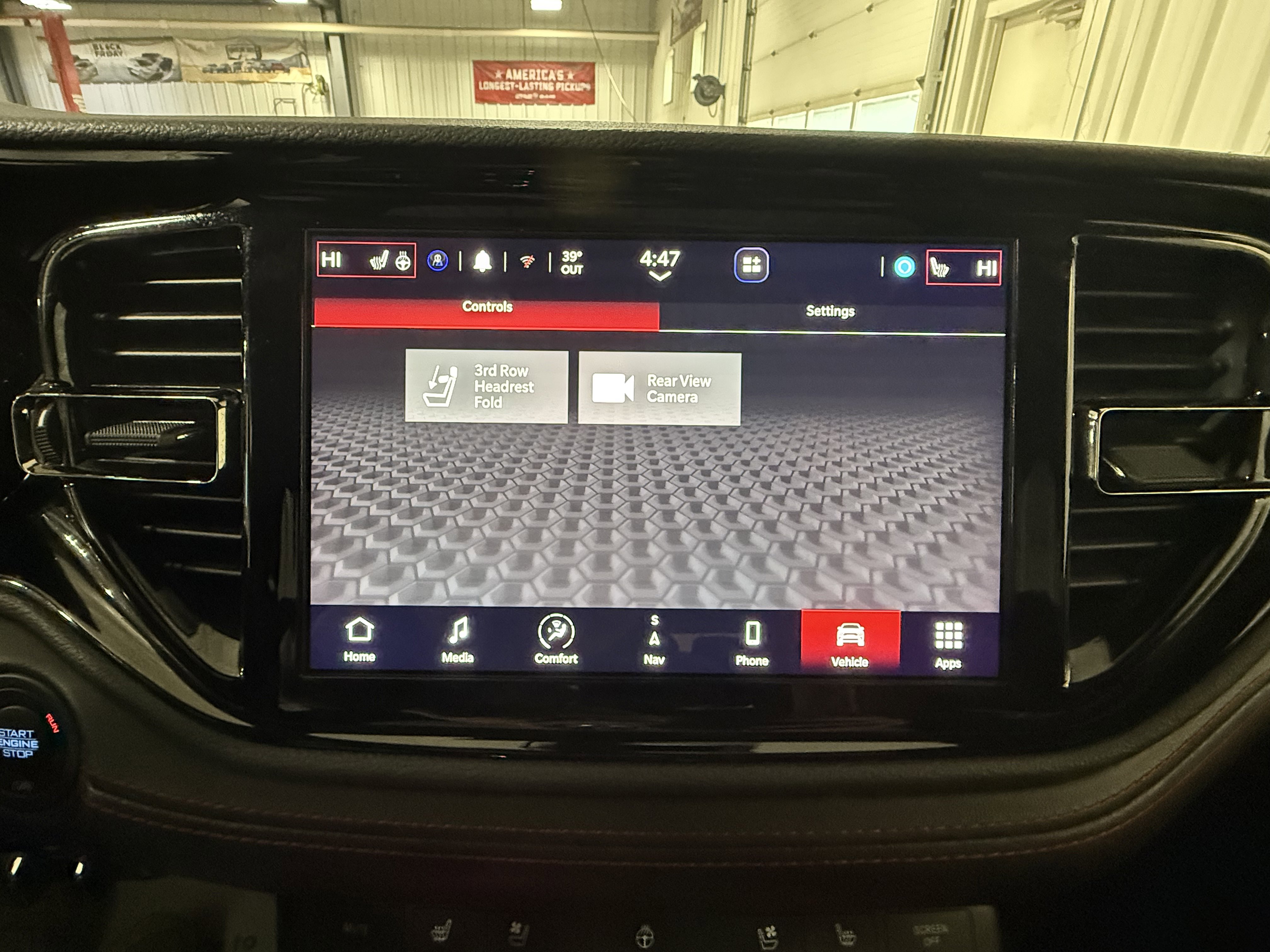 Used 2025 Dodge Durango GT image 35