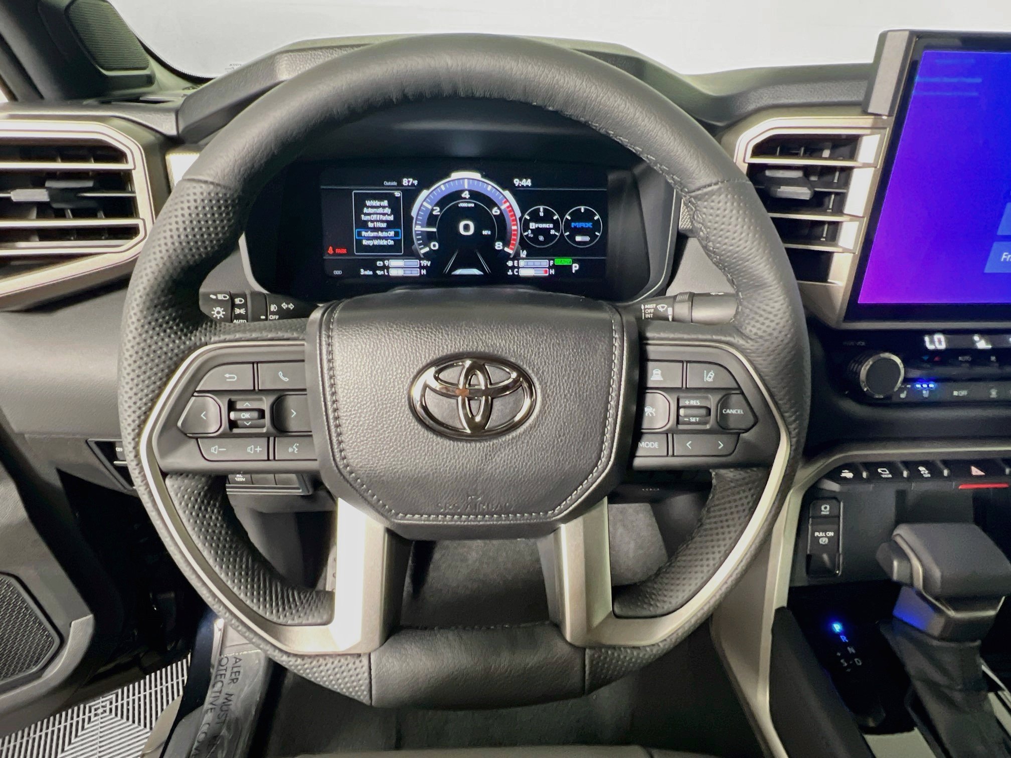 New 2026 Toyota Tundra Limited AWD/4WD image 17