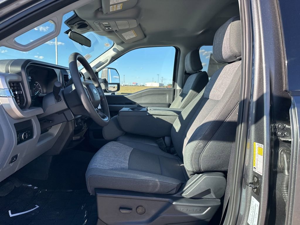 New 2026 Ford F250 XLT w/ Tremor Off-Road Package image 13