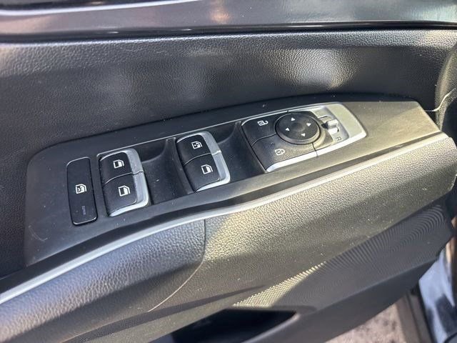 Used 2021 Kia Sorento LX image 14