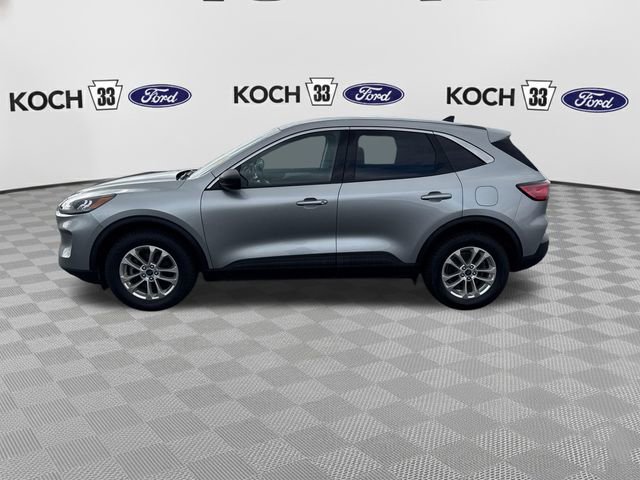 Used 2022 Ford Escape SE w/ Cold Weather Package AWD/4WD image 4