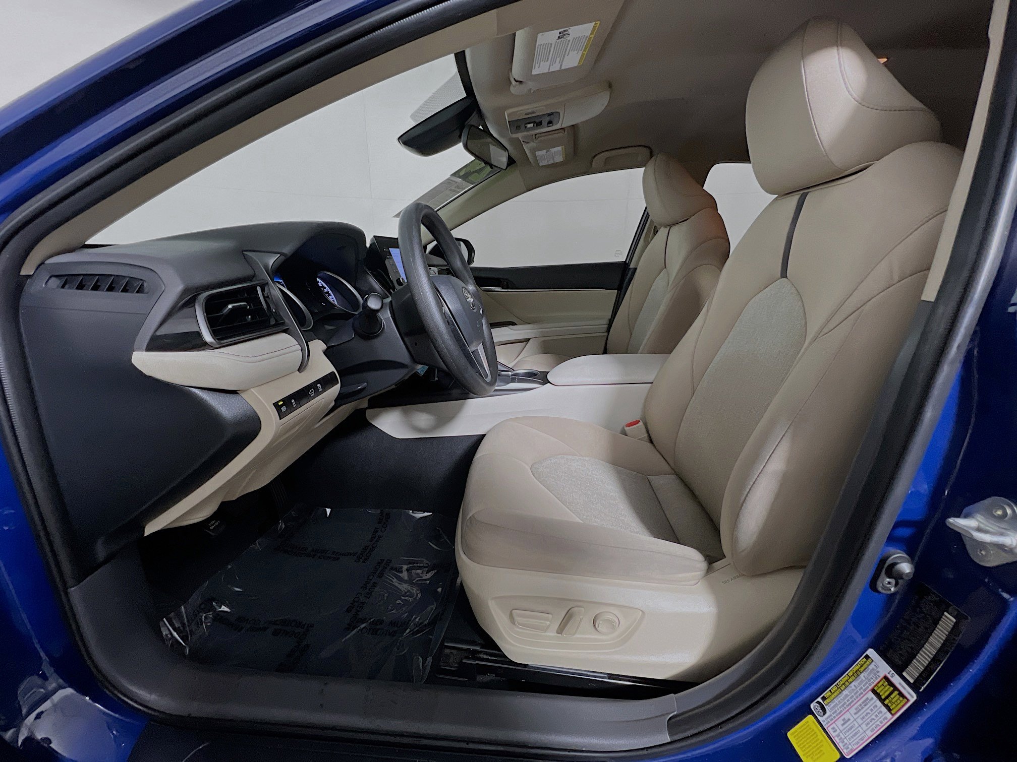 Used 2024 Toyota Camry LE image 15