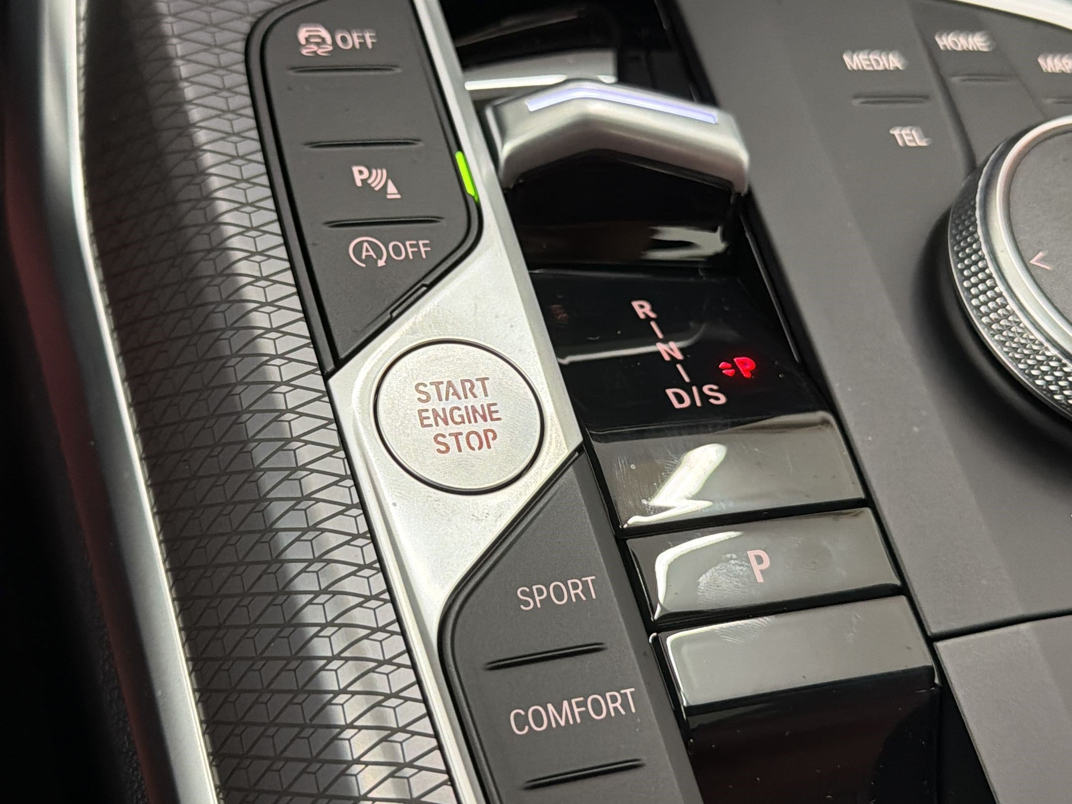 New 2026 BMW 330i Sedan w/ M Sport Package RWD image 15
