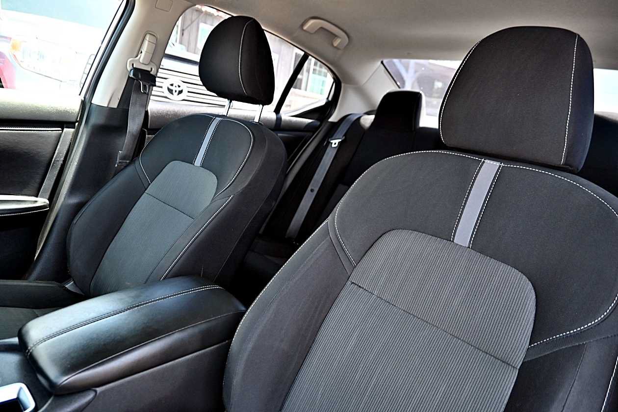 Used 2020 Nissan Sentra SV w/ Electronics Package FWD image 14