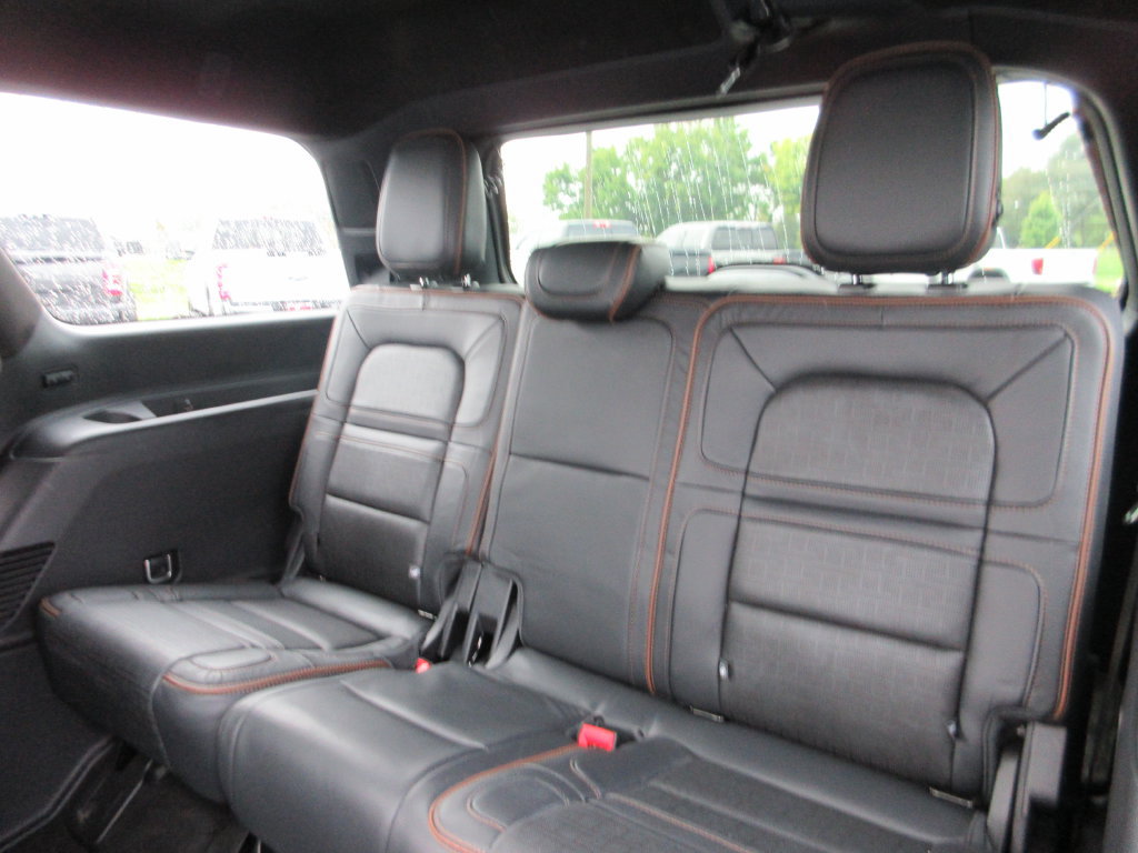 Used 2022 Lincoln Navigator Black Label AWD/4WD image 23
