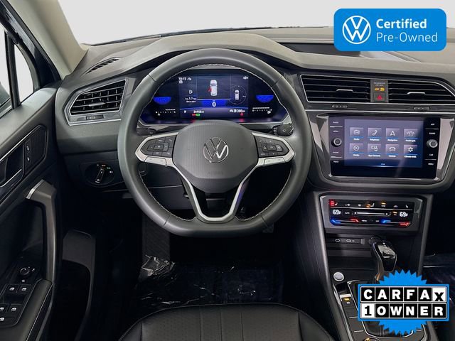 Certified 2022 Volkswagen Tiguan SE w/ Panoramic Sunroof Package image 23