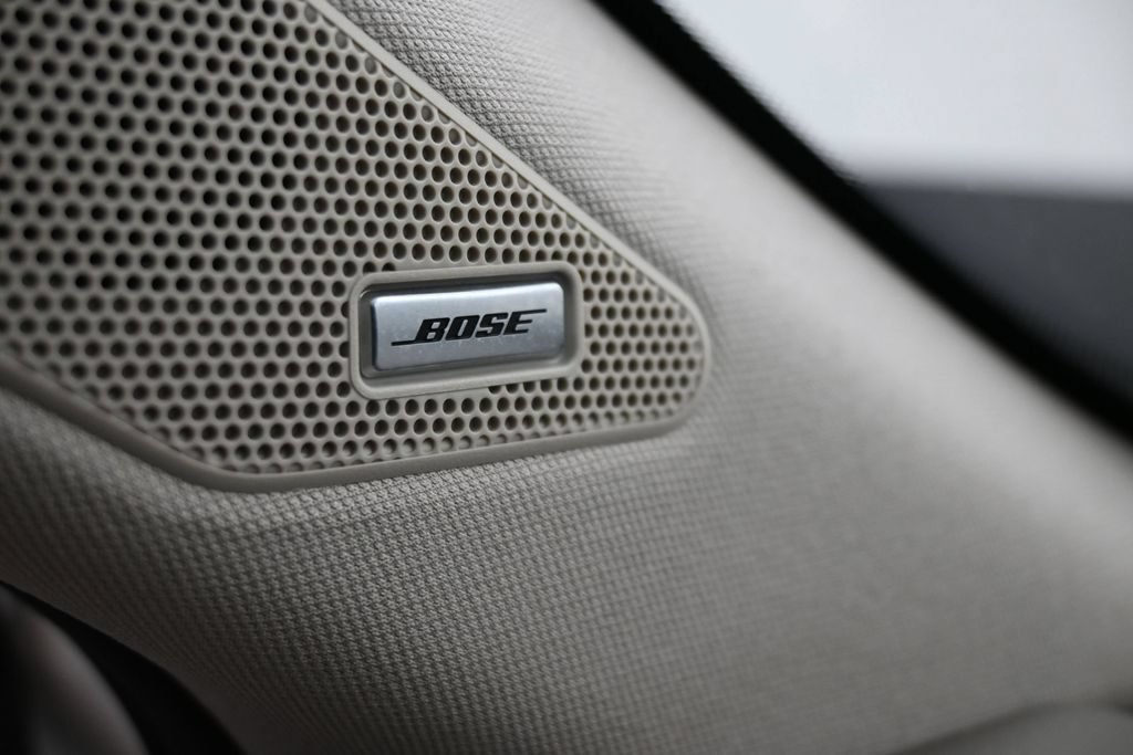 Used 2023 Nissan Rogue SL w/ SL Premium Package FWD image 16