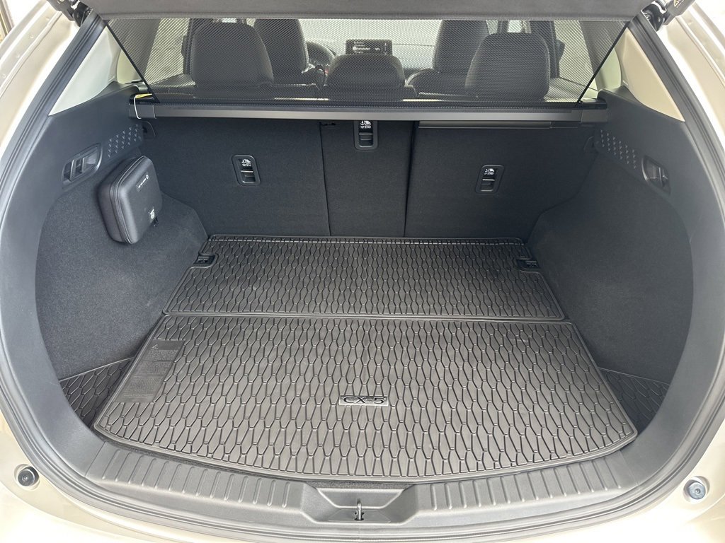 New 2025 MAZDA CX-5 AWD 2.5 S w/ Premium Plus Pkg image 18