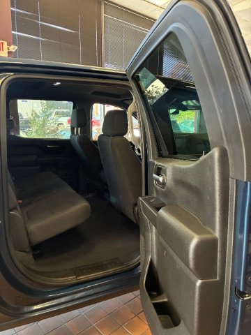 Used 2021 Chevrolet Silverado 1500 Custom image 24