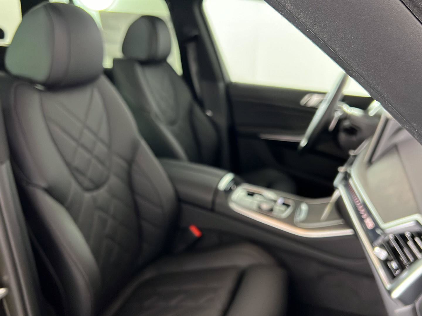 New 2026 BMW X5 xDrive40i AWD/4WD image 14