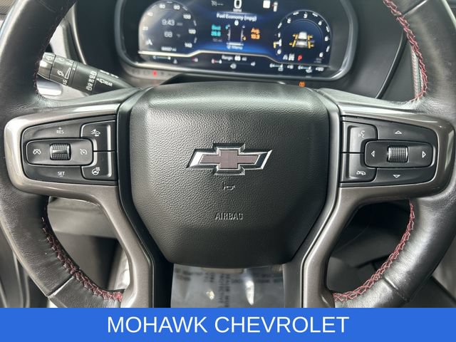 Used 2022 Chevrolet Suburban RST w/ Luxury Package AWD/4WD image 11