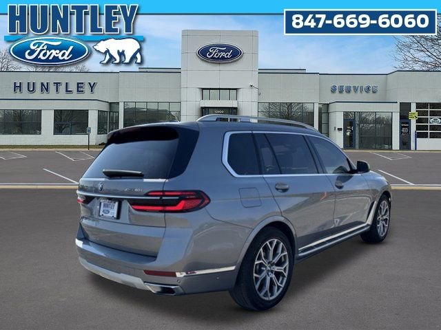 Used 2023 BMW X7 xDrive40i w/ Premium Package image 4