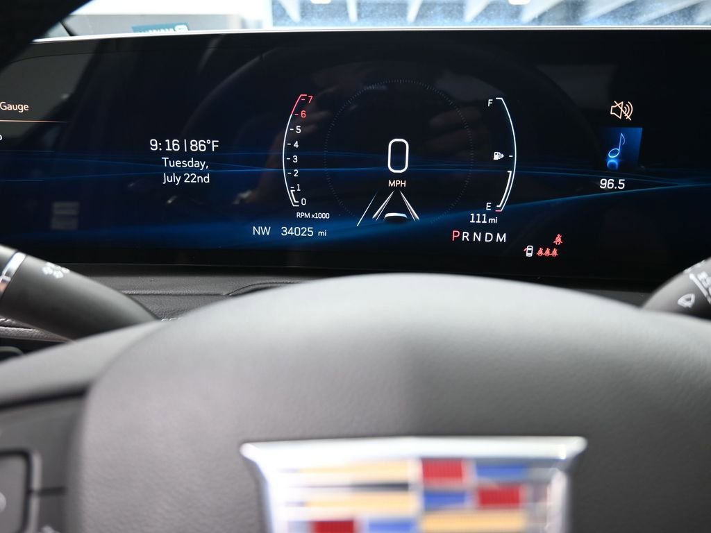 Used 2024 Cadillac XT4 Premium Luxury image 34