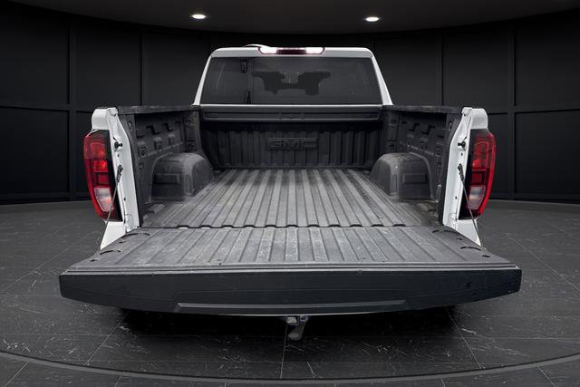 Used 2024 GMC Sierra 1500 Elevation image 13
