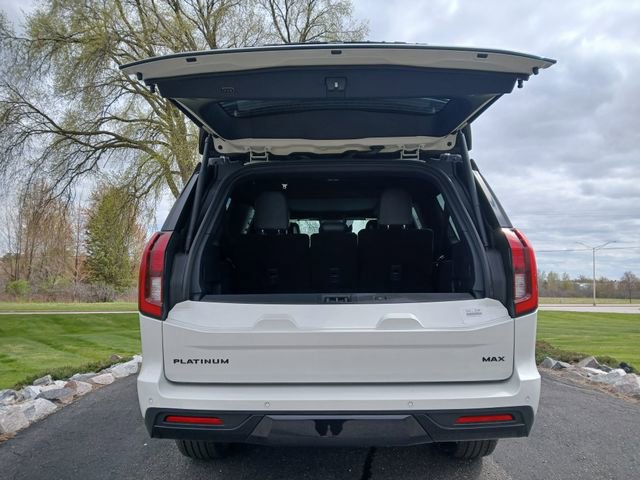 New 2026 Ford Expedition Max Platinum w/ Stealth Appearance Package AWD/4WD image 32