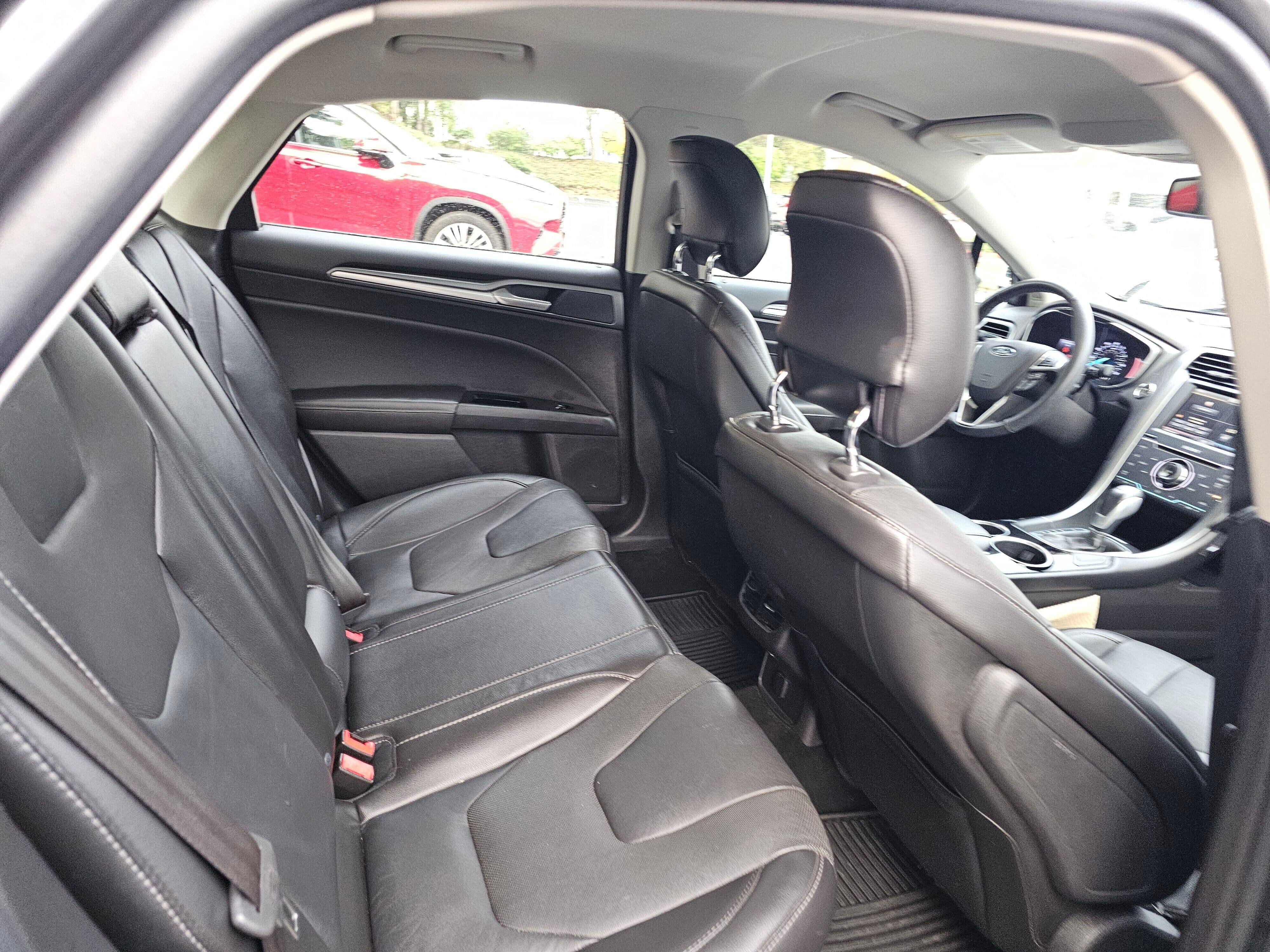 Used 2014 Ford Fusion Titanium FWD image 14