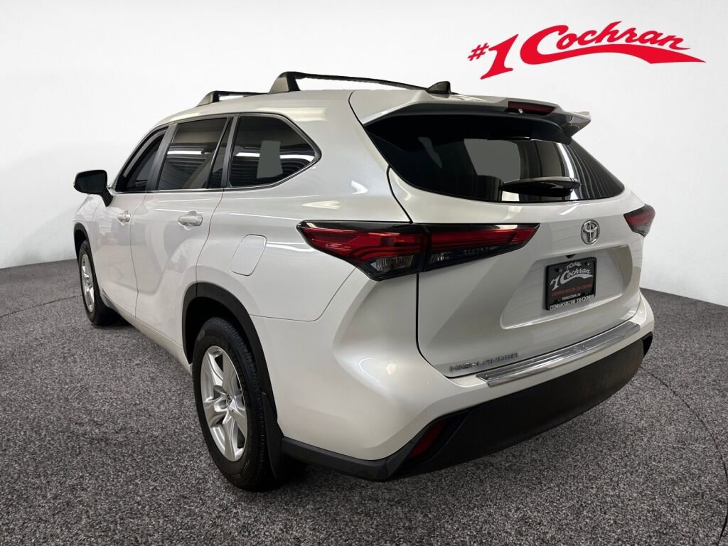 Used 2023 Toyota Highlander L FWD image 20