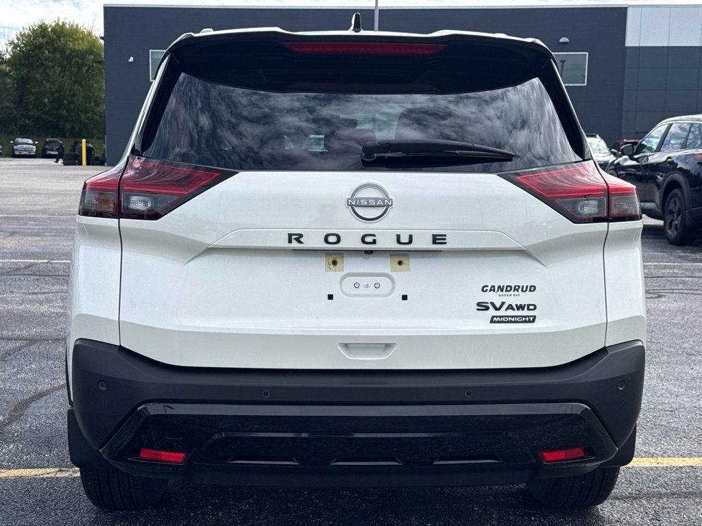 Certified 2023 Nissan Rogue SV w/ SV Premium B Package AWD/4WD image 4