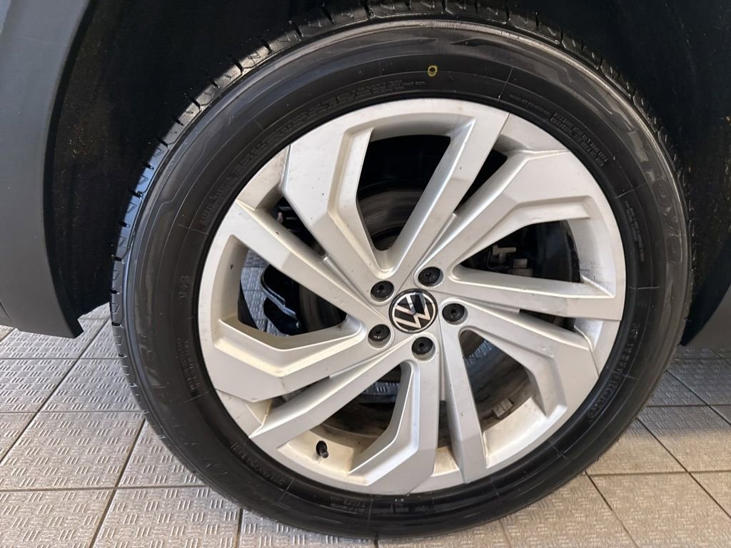 Used 2021 Volkswagen Atlas SE w/ Panoramic Sunroof Package image 8