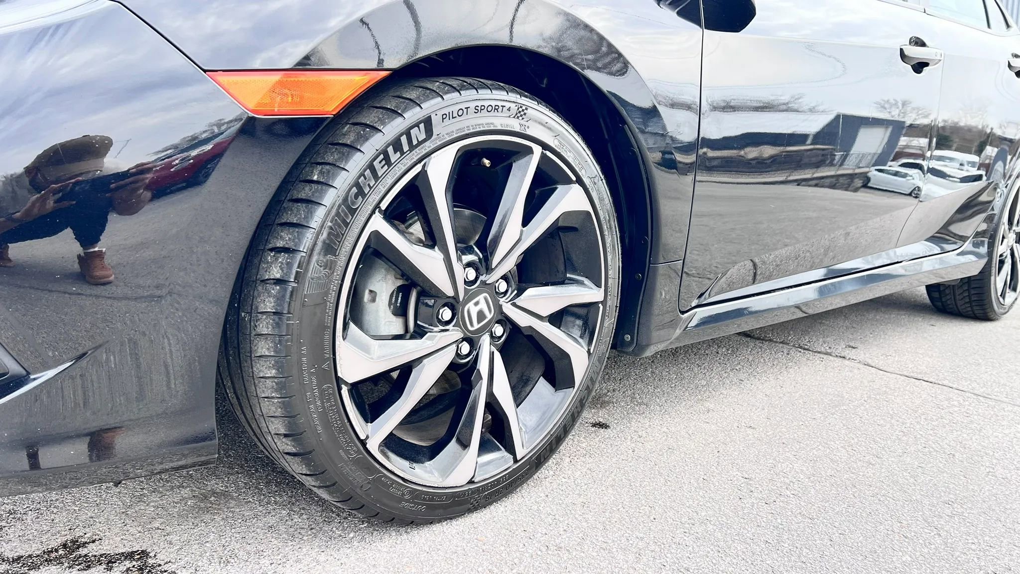 Used 2020 Honda Civic Sport image 9