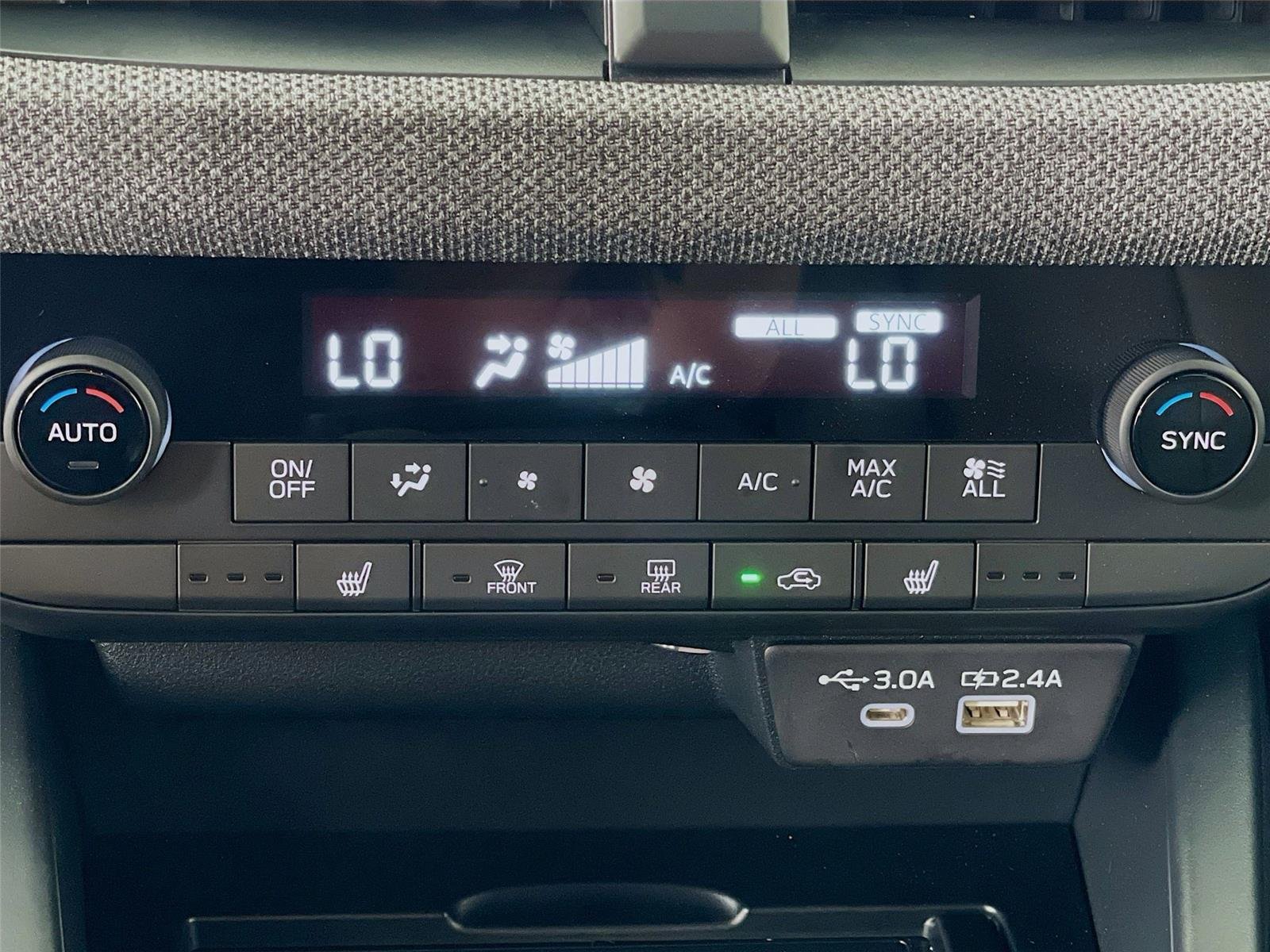 Certified 2026 Subaru Outback Limited XT w/ Premium/Limited Package AWD/4WD image 20