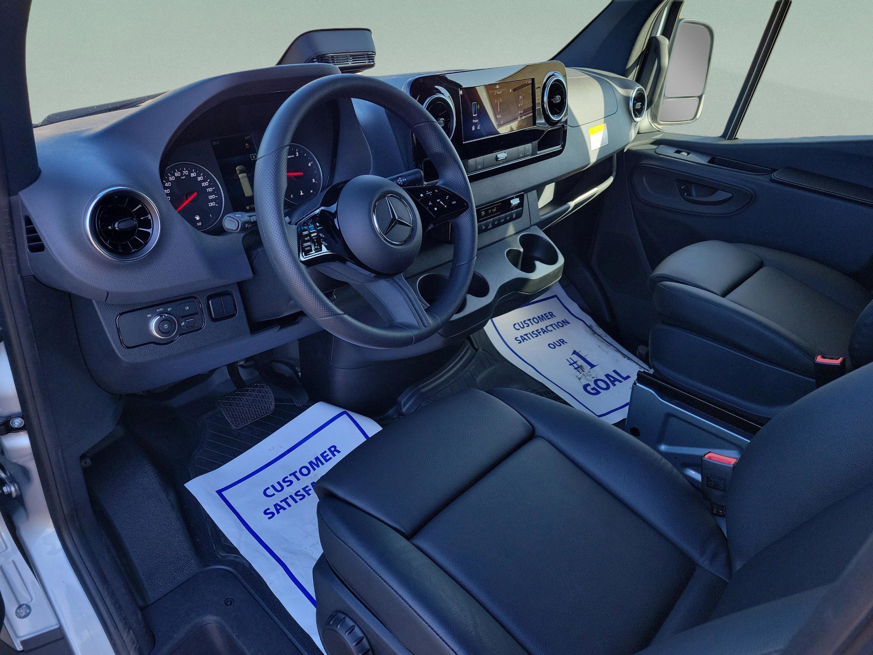 New 2025 Mercedes-Benz Sprinter 2500 image 14