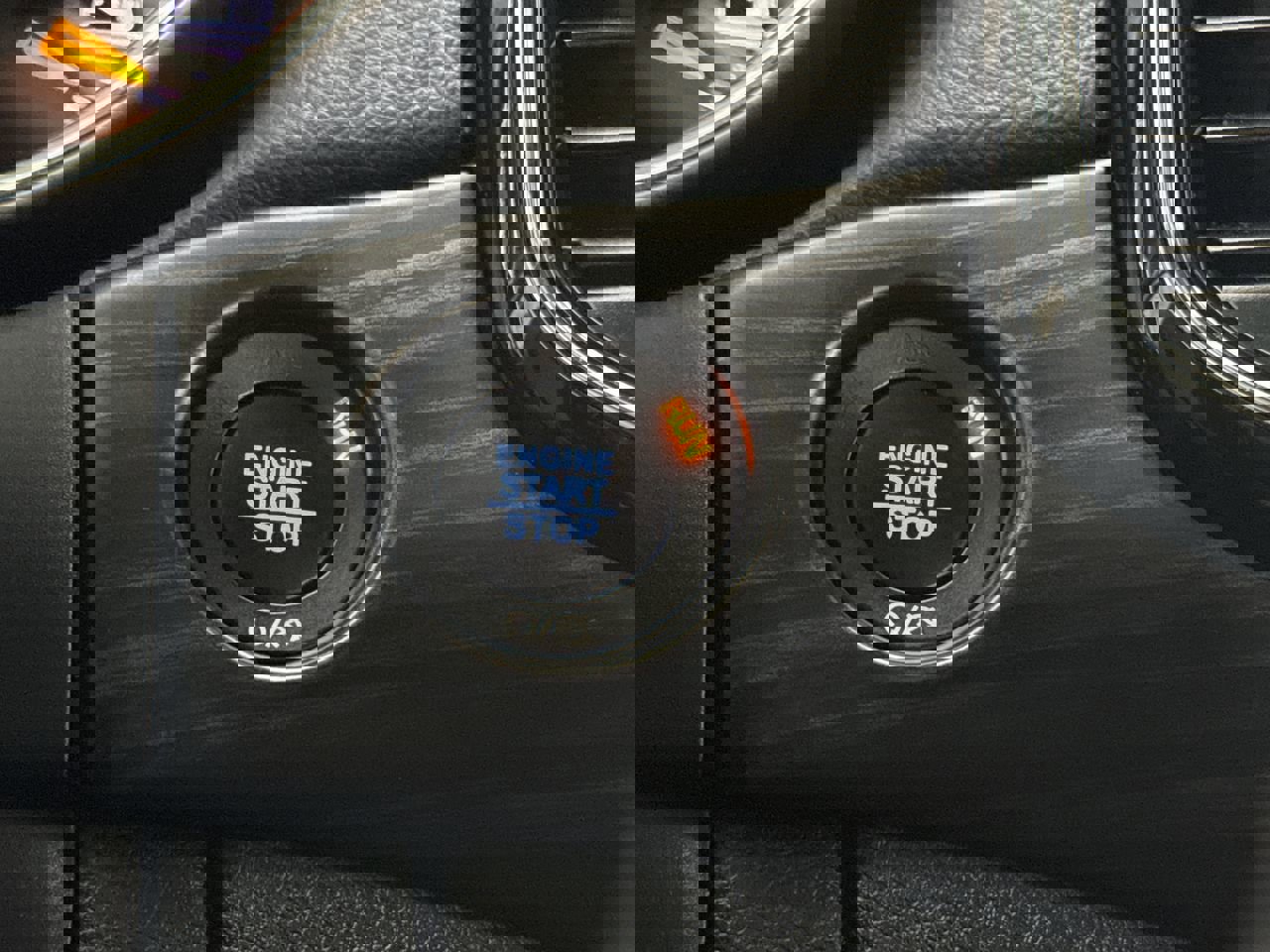 Used 2022 Jeep Grand Cherokee Laredo X image 16