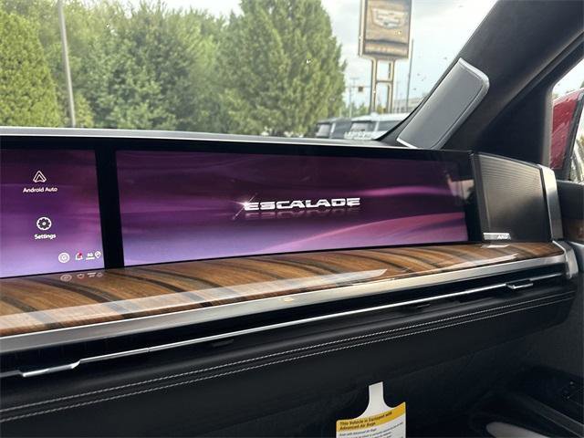 New 2025 Cadillac Escalade Sport Platinum w/ LPO, ONYX Package image 15