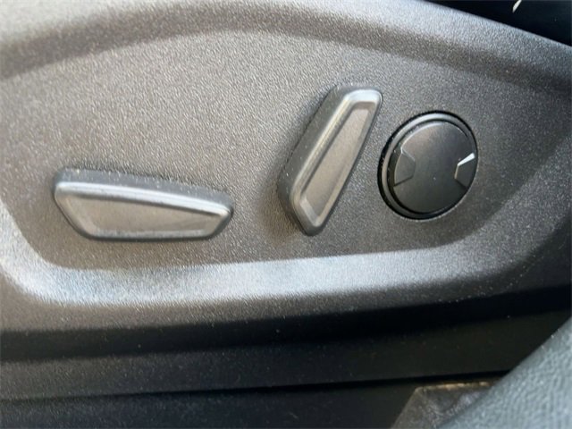 Used 2023 Ford Edge SEL image 14