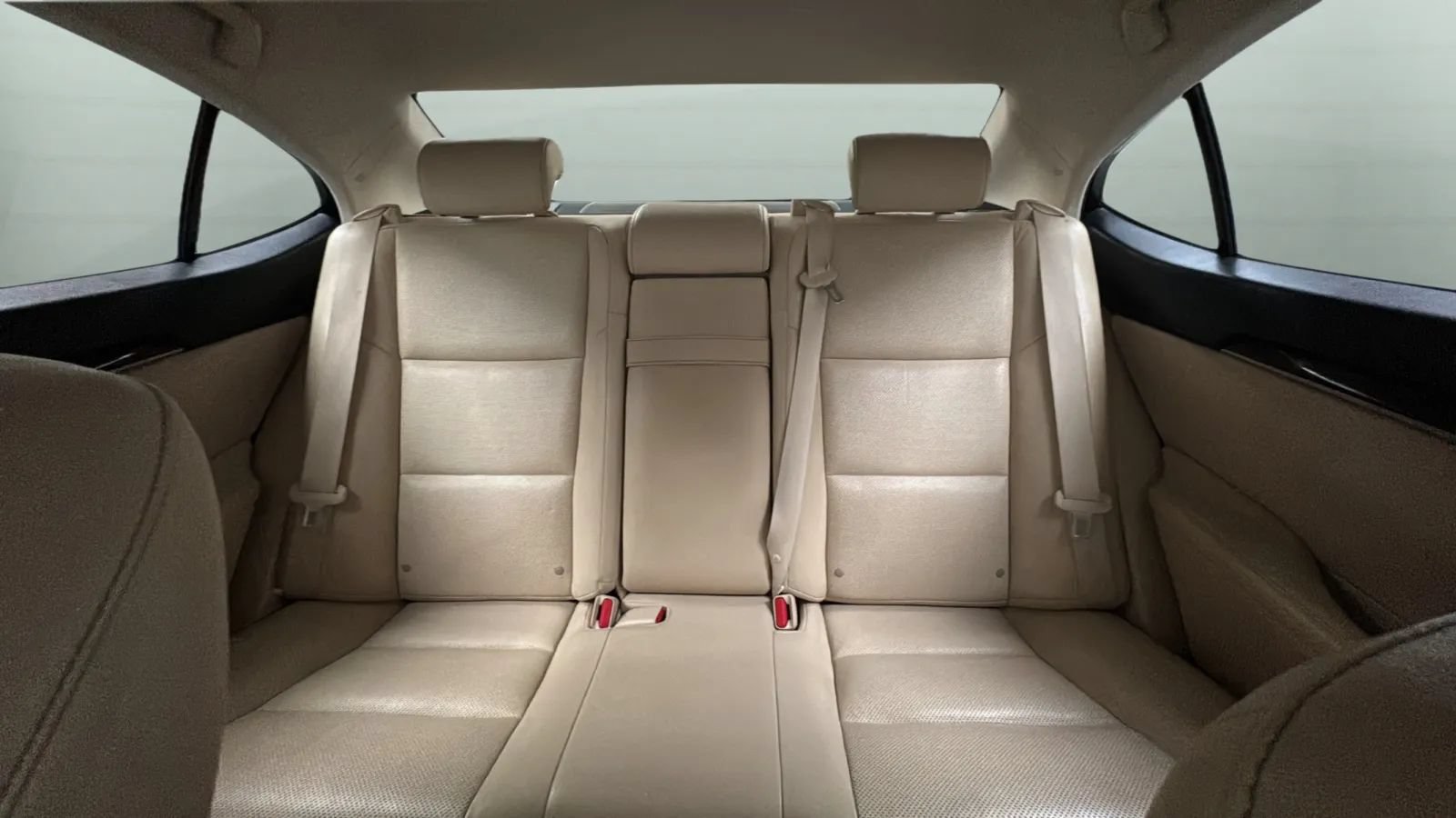 Used 2015 Lexus ES 350 w/ Luxury Package FWD image 18